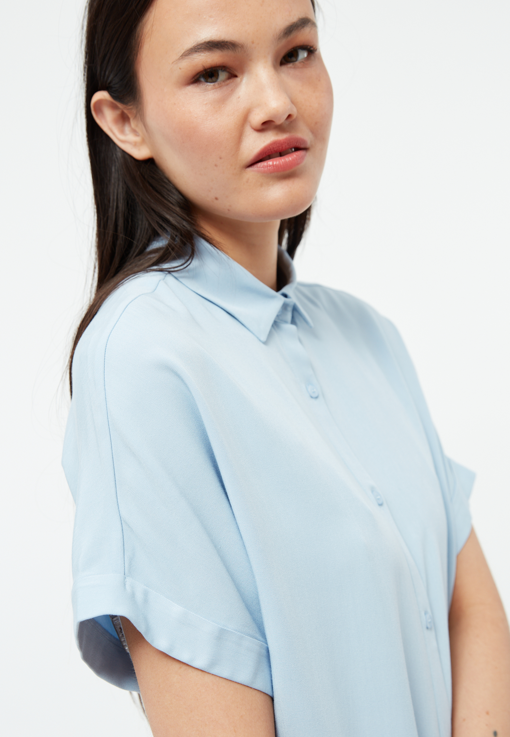 Chemisier-Sarah-Ice-Water-Blue-viscose-ecovero-Givn01