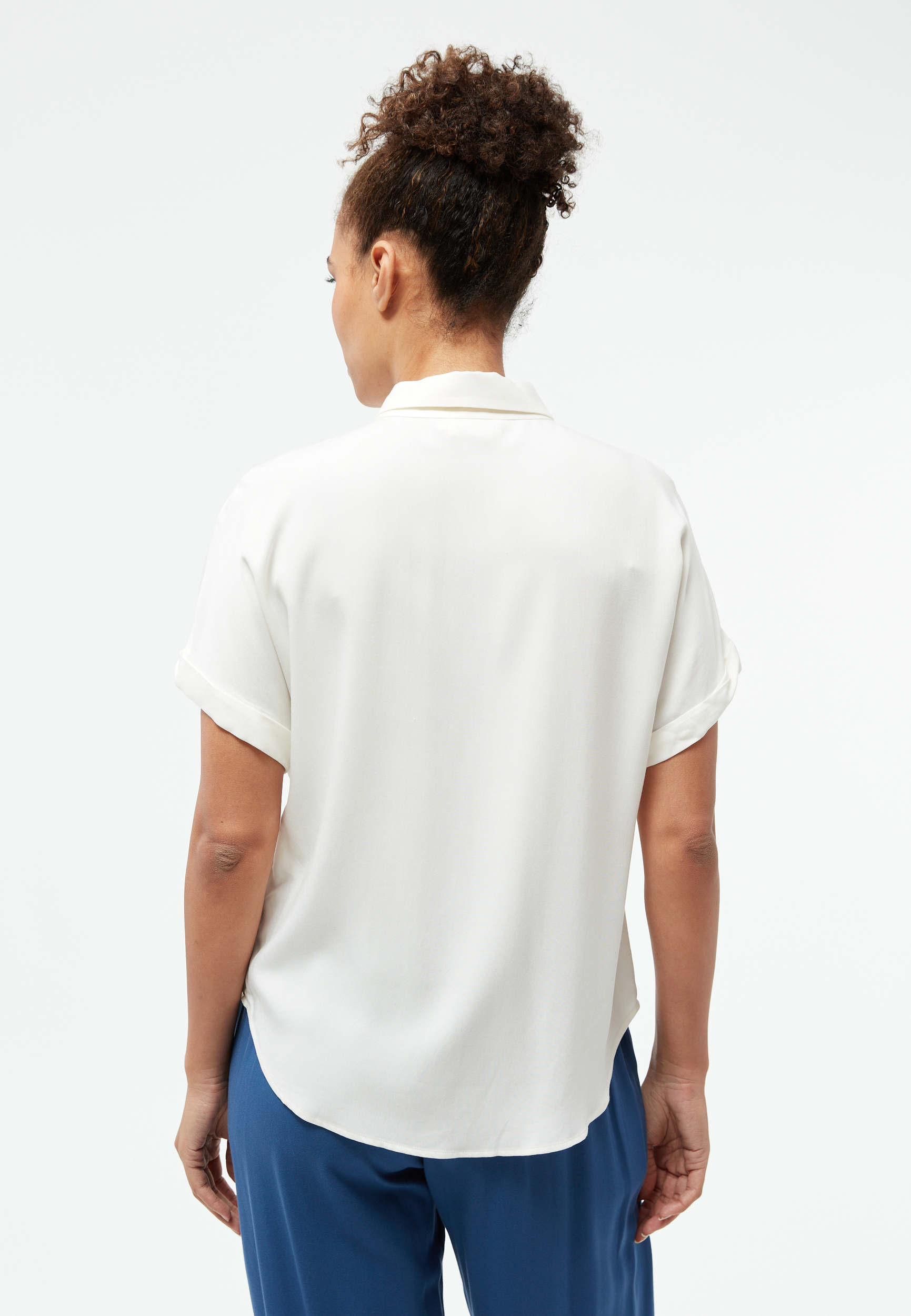 Chemisier-Sarah-white-viscose-ecovero-Givn05