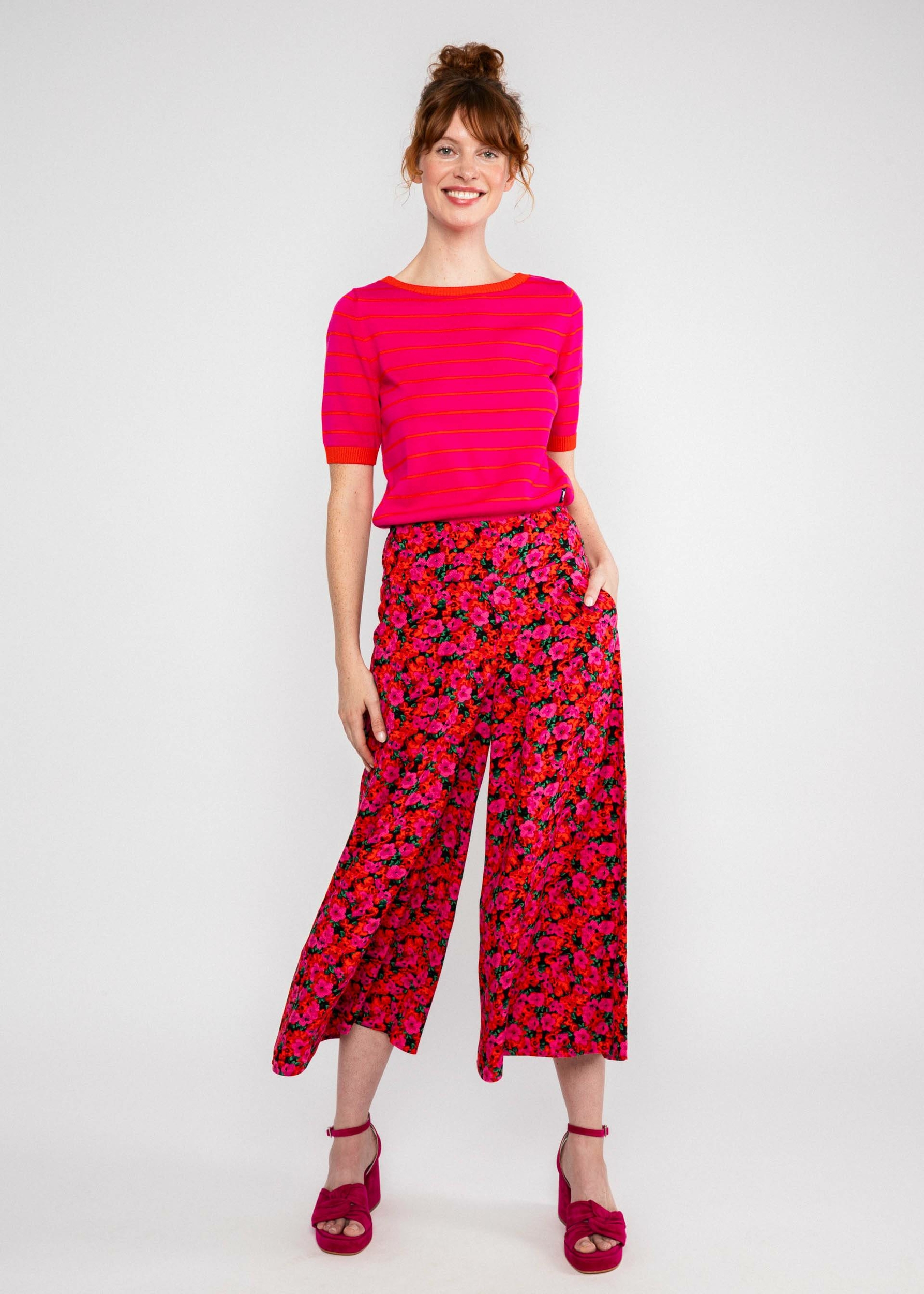Pantalon-culotte-In-Full-Bloom-bed-of-primroses-viscose-ecovero-Blutsgeschwister01