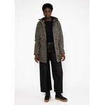 Anorak-wild-weather-noir-show-girl-polyester-recycle-Blutsgeschwister05
