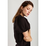 Lizzy Black 4