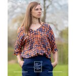 3. Blouse Summer Glow orange et marine - Lanius 01
