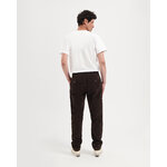 Pantalon-Darren-velours-Dark-Brown-coton-biologique-Kuyichi05