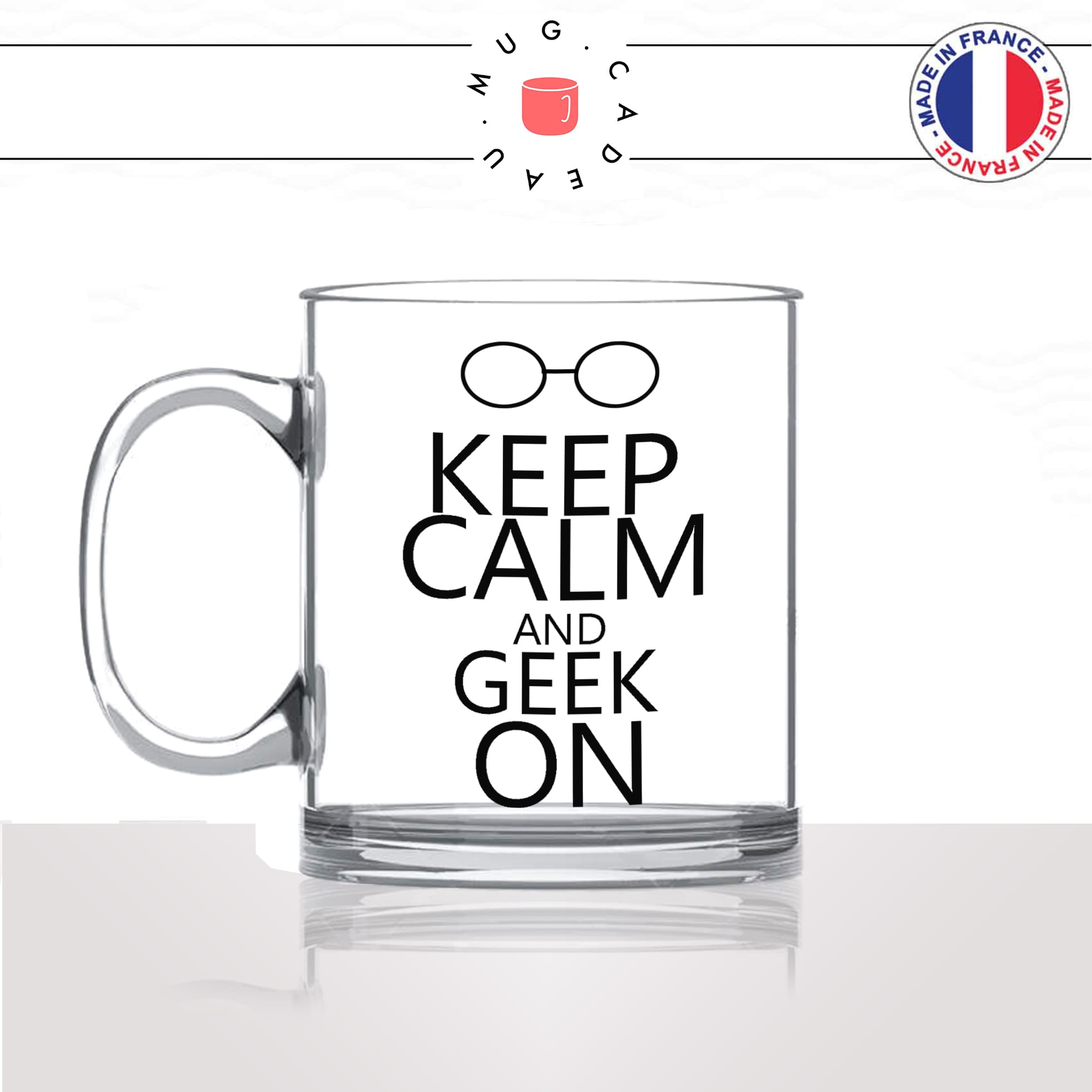 mug-tasse-en-verre-transparent-glass-keep-calm-and-geek-on-lunettes-gamer-pc-ordinateur-console-stylé-humour-idée-cadeau-fun-cool-café-thé