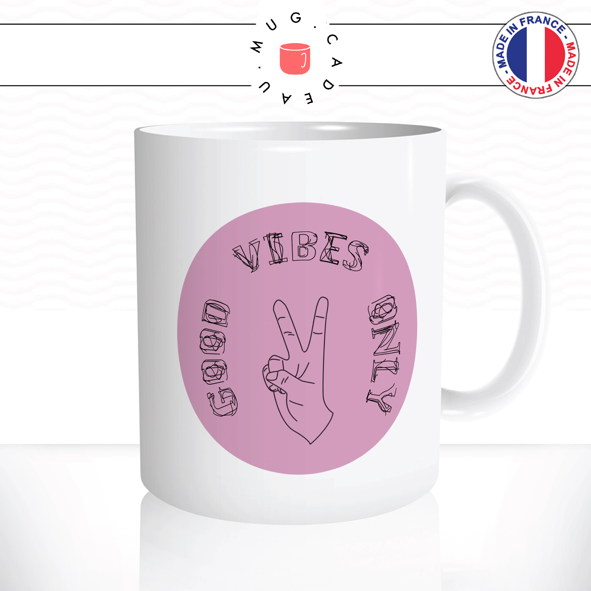 mug-tasse-ref46-citation-heureuse-good-vibes-only-main-rose-cafe-the-mugs-tasses-personnalise-anse-droite