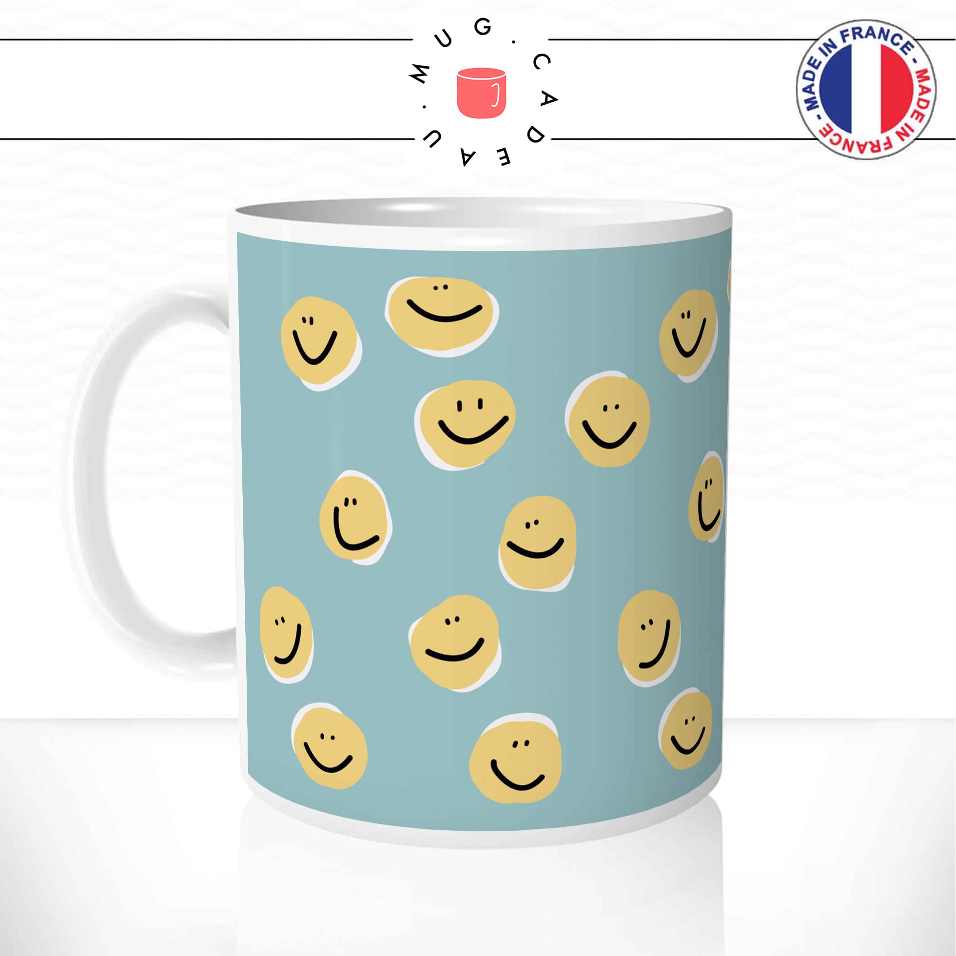 mug-tasse-emojis-emoticoon-content-smiley-sourire-jaune-dessin-fun-humour-café-thé-idée-cadeau-original-personnalisable2-min