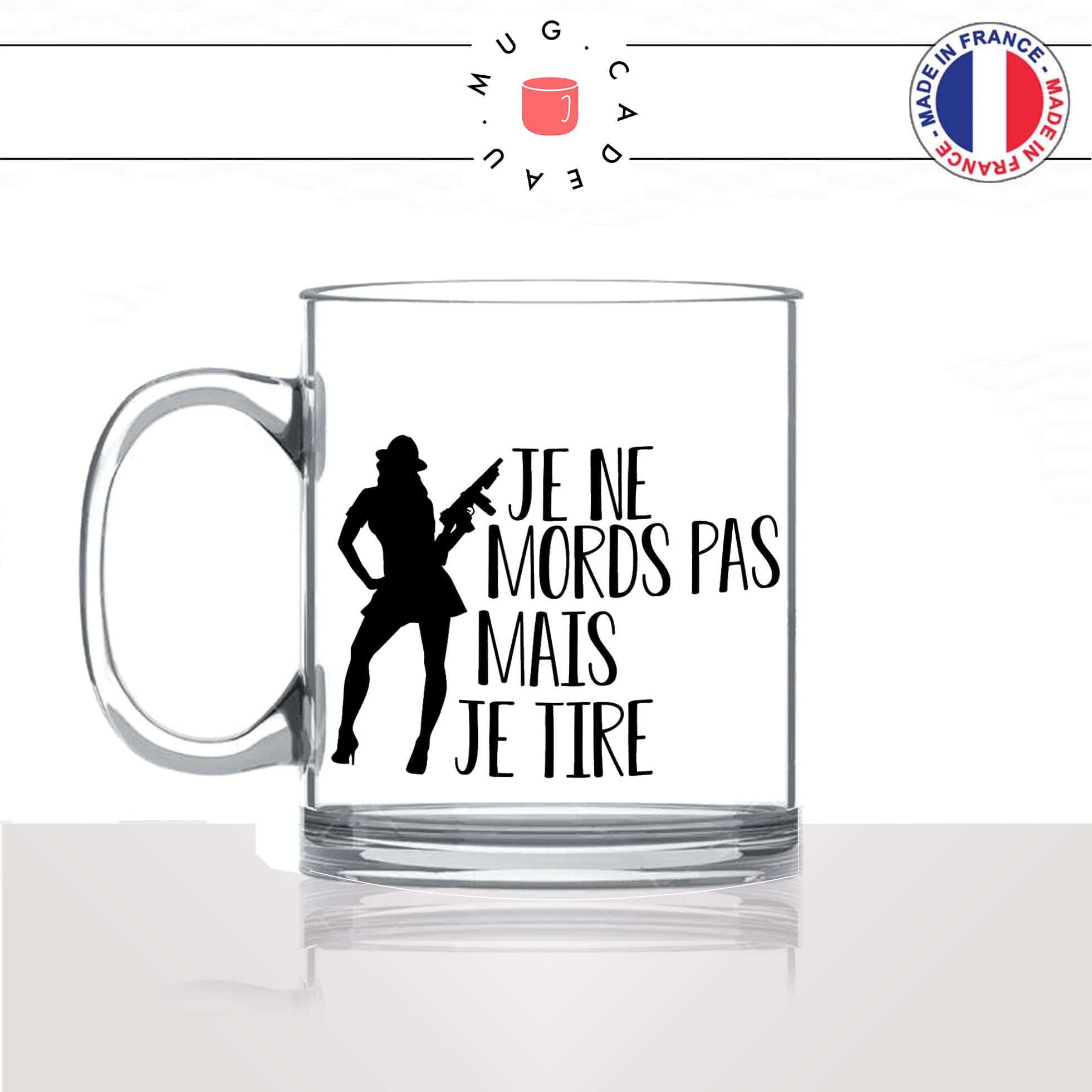 mug-tasse-en-verre-transparent-glass-femme-je-ne-mords-pas-mais-je-tire-arme-a-feu-fusil-chasse-club-humour-idée-cadeau-fun-cool-café-thé