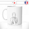mug-tasse-ref2-homme-dessin-noir-simple-main-pistolet-costume-james-bond-cafe-the-mugs-tasses-personnalise-anse-gauche
