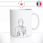 mug-tasse-ref2-homme-dessin-noir-simple-main-pistolet-costume-james-bond-cafe-the-mugs-tasses-personnalise-anse-droite