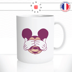 mug-tasse-ref42-dessin-anime-mickey-qui-se-cache-les-mains-rouge-cafe-the-mugs-tasses-personnalise-anse-droite