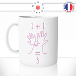 mug-tasse-ref2-naissance-mains-maman-papa-bebe-enfant-1+1=3-un-plus-egal-trois-dessin-rose-fille-cafe-the-mugs-tasses-personnalise-anse-gauche