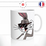 mug-tasse-bugs-bunny-tete-lapin-lunettes-soleil-cool-humour-dessin-idee-cadeau-original
