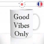 mug-tasse-ref2-ours-blanc-lunettes-cool-good-vibes-only-cafe-the-mugs-tasses-personnalise-anse-droite-min
