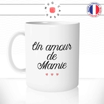 mug-tasse-un-amour-de-mamie-coeur-famille-mémé-fete-des-grand-mères-fun-matin-café-thé-mugs-tasses-idée-cadeau-original-personnalisée
