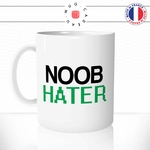 mug-tasse-noob-hater-débutant-gamer-geek-jeux-video-offrir-fun-humour-idée-cadeau-original-personnalisée-min