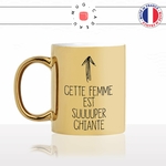 mug-tasse-doré-or-gold-cette-femme-est-super-chiante-collegues-copines-célibataire-couple-humour-fun-idée-cadeau-personnalisé-café-thé-min