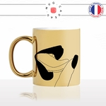 mug-tasse-doré-or-gold-femme-sexy-boouche-lèche-doigt-levres-original-fuck-cool-humour-fun-idée-cadeau-personnalisé-café-thé-min