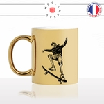 mug-tasse-gold-doré-or-skateur-squelette-dessin-skate-cool-mort-humour-drole-sport-homme-idée-cadeau-fun-original-personnalisé-café-thé-min