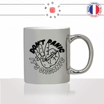 mug-tasse-argent-argenté-silver-dony-panic-its-organic-joint-beuh-canabis-fumette-fumeur-adulte-original-humour-idée-cadeau-fun-cool-café-thé2-min