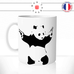 mug-tasse-ref23-panda-guns-pistolet-arme-art-rue-gangster-cafe-the-mugs-tasses-personnalise-anse-gauche