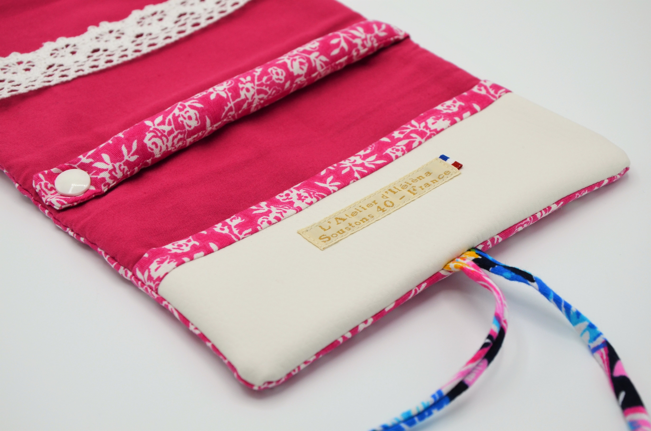 trousse a bijoux enroulable fleuri rose indien