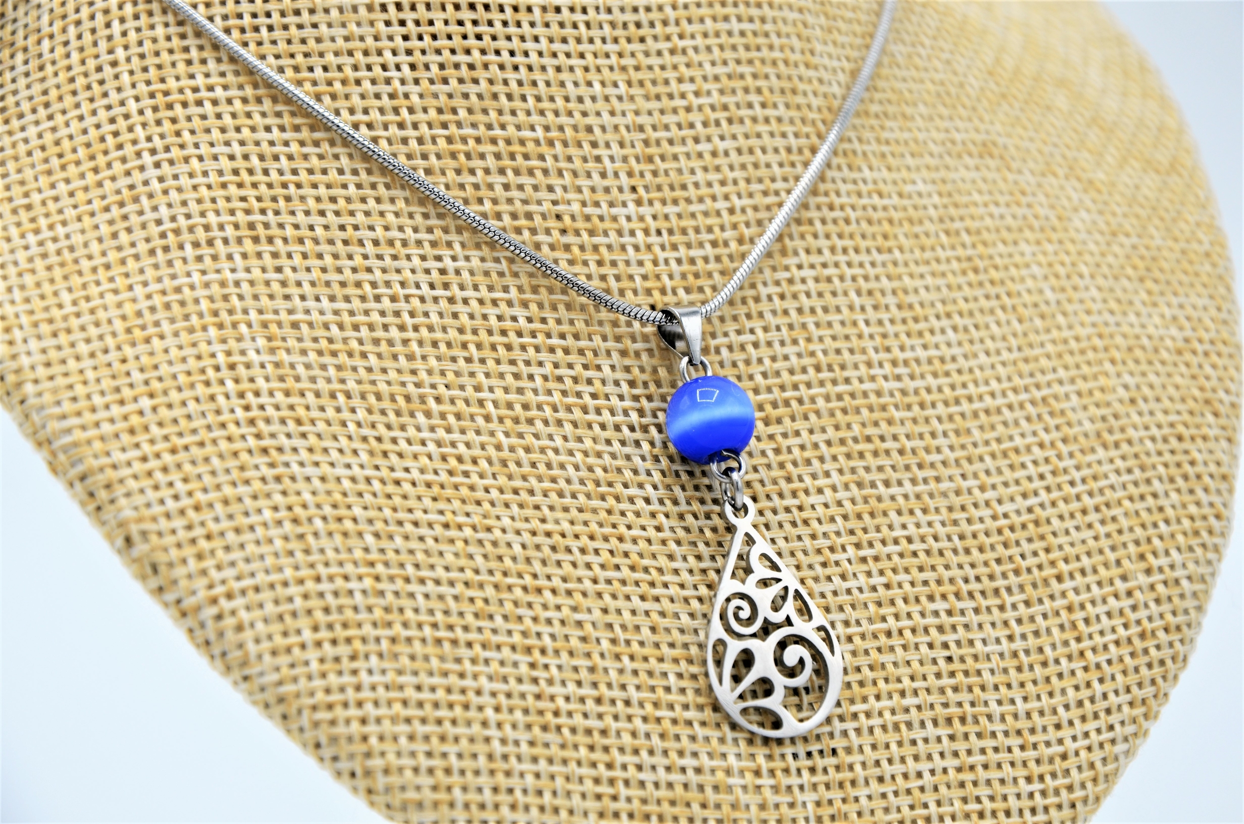 collier acier inox GOUTTE bleu