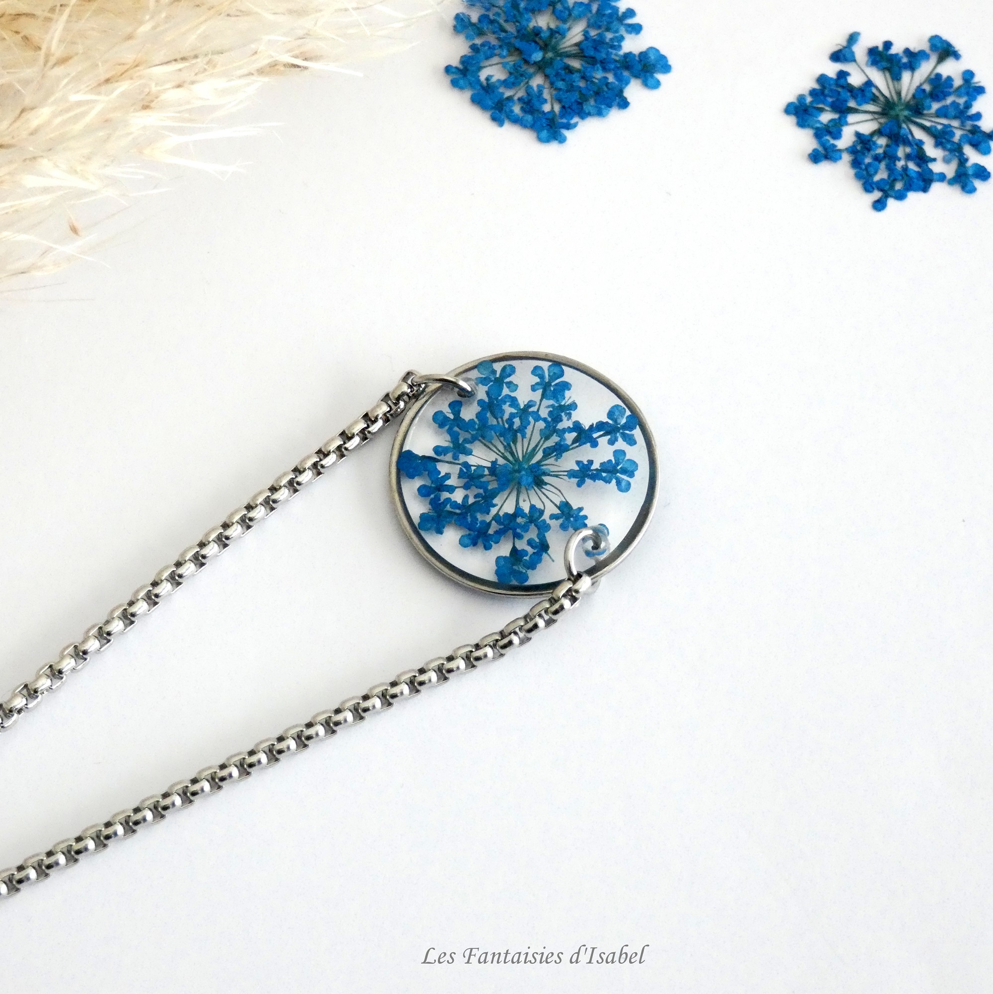 46-bracelet ajustable acier inox cercle fleur dentelle reine bleu roi artisanal landes détail