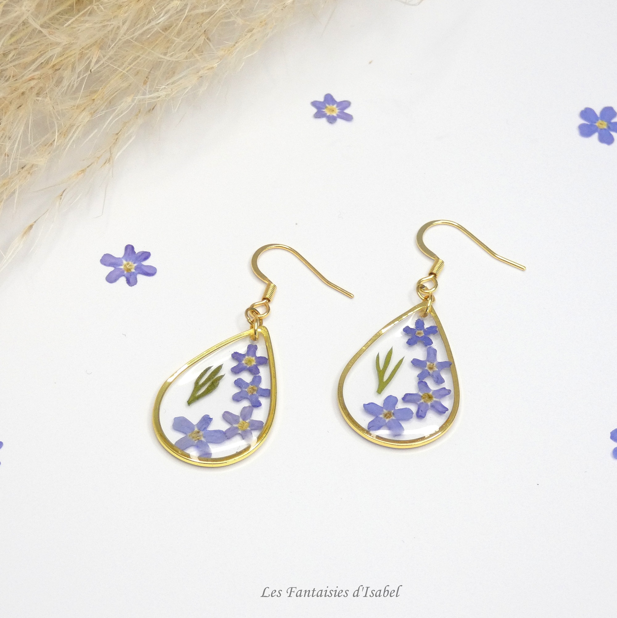 84-boucles d'oreilles myosotis bleu goutte artisanal résine landes acier inox