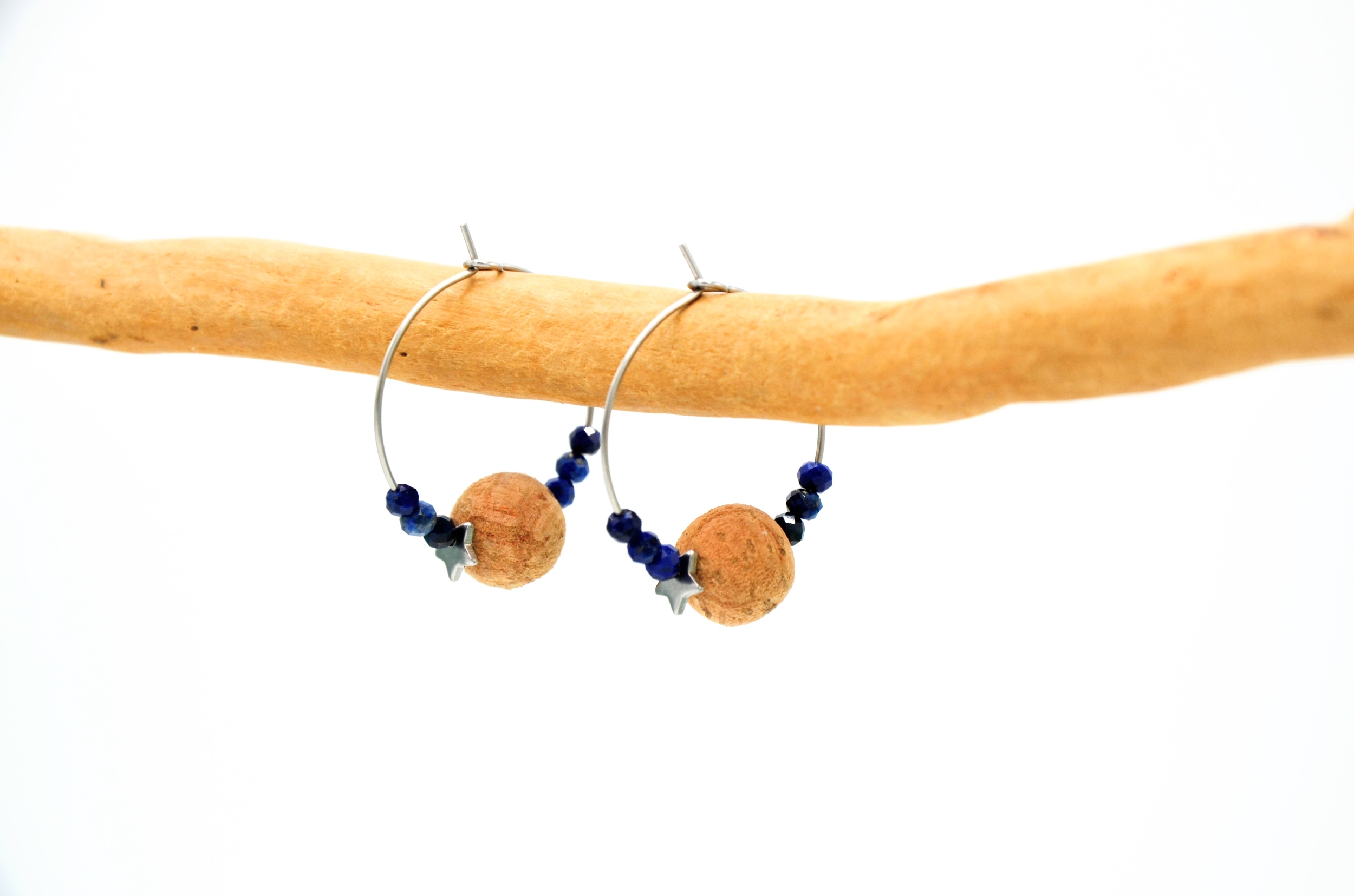 Boucles d\'oreille créoles en acier chirurgical - Liège & Lapis lazuli