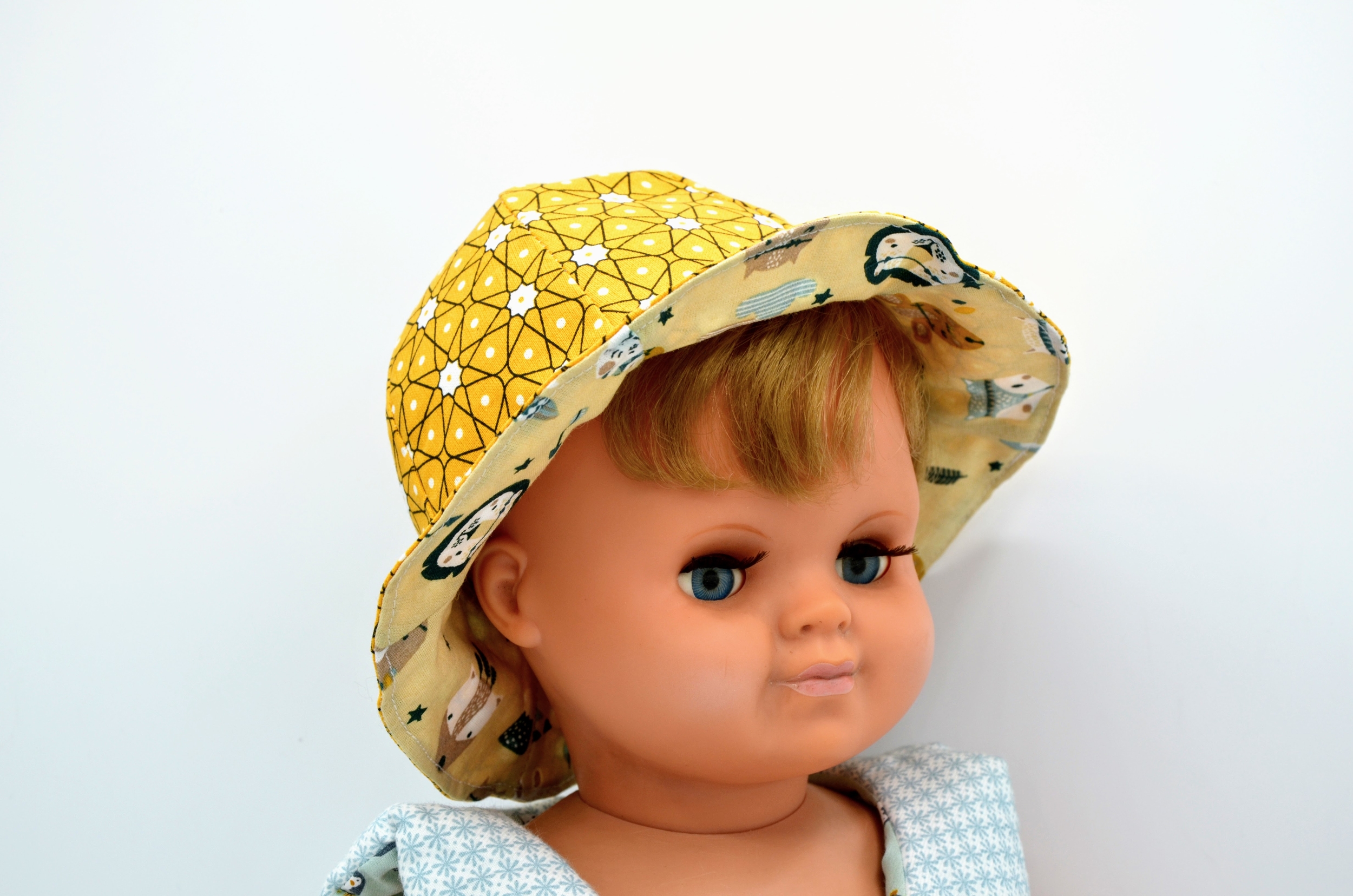 bob chapeau réversible coton enfant bébé animaux tipis indiens savane jaune soleil (5)