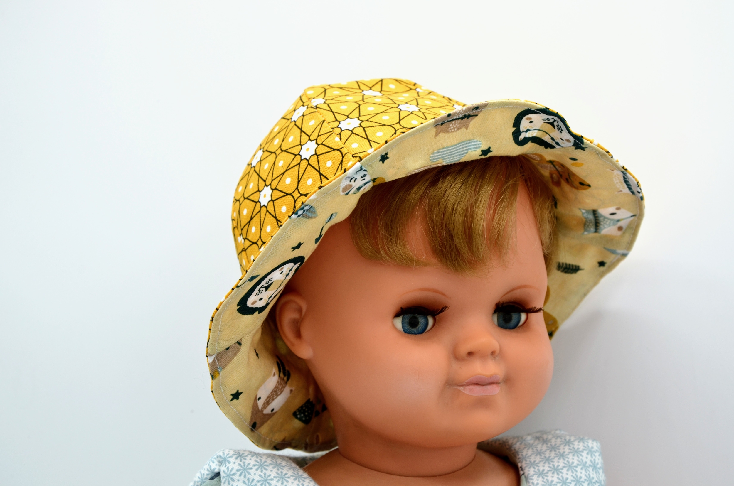 bob chapeau réversible coton enfant bébé animaux tipis indiens savane jaune soleil (4)
