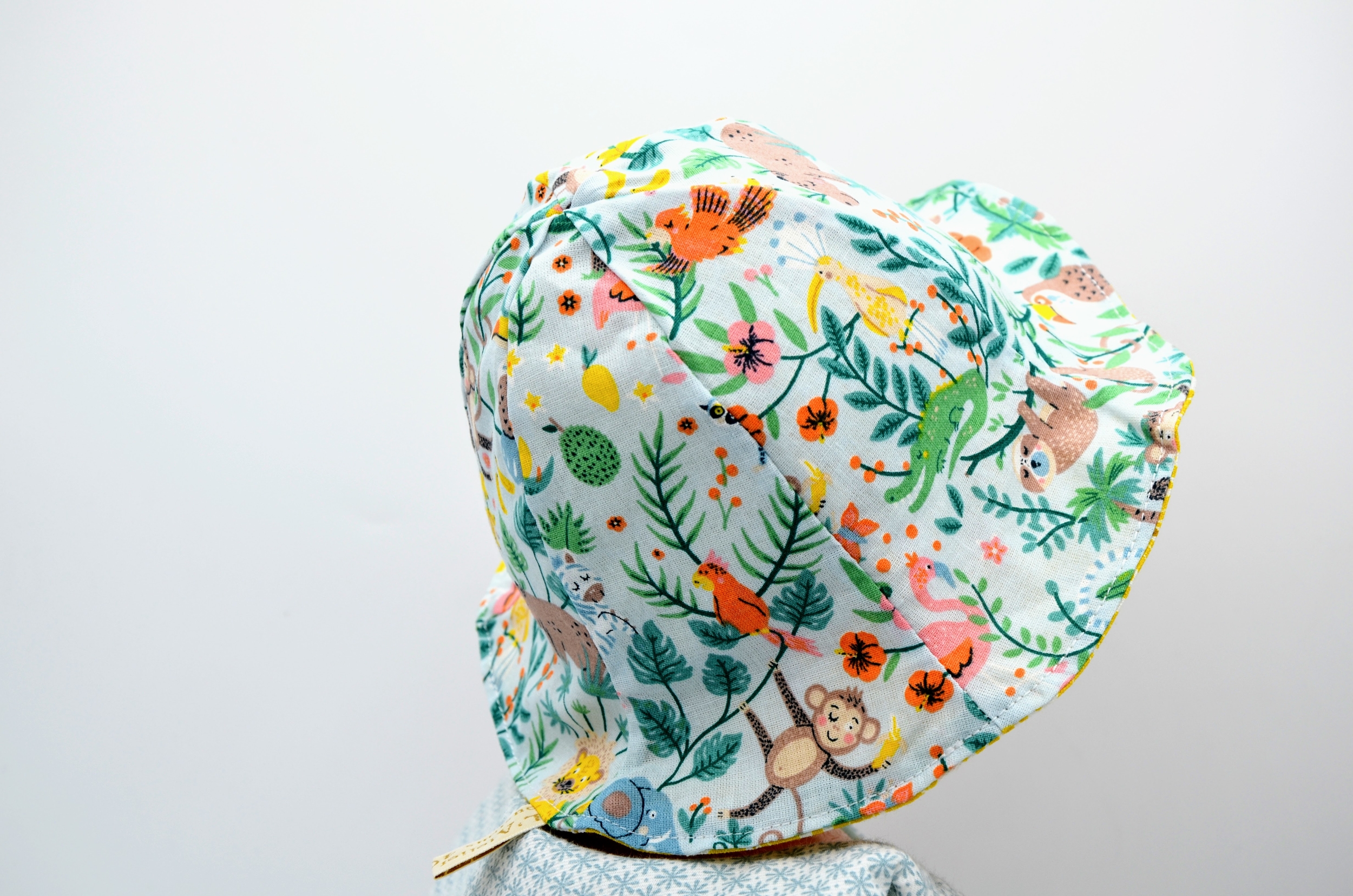 bob chapeau réversible coton enfant bébé animaux jungle bleu ciel jaune soleil (2)