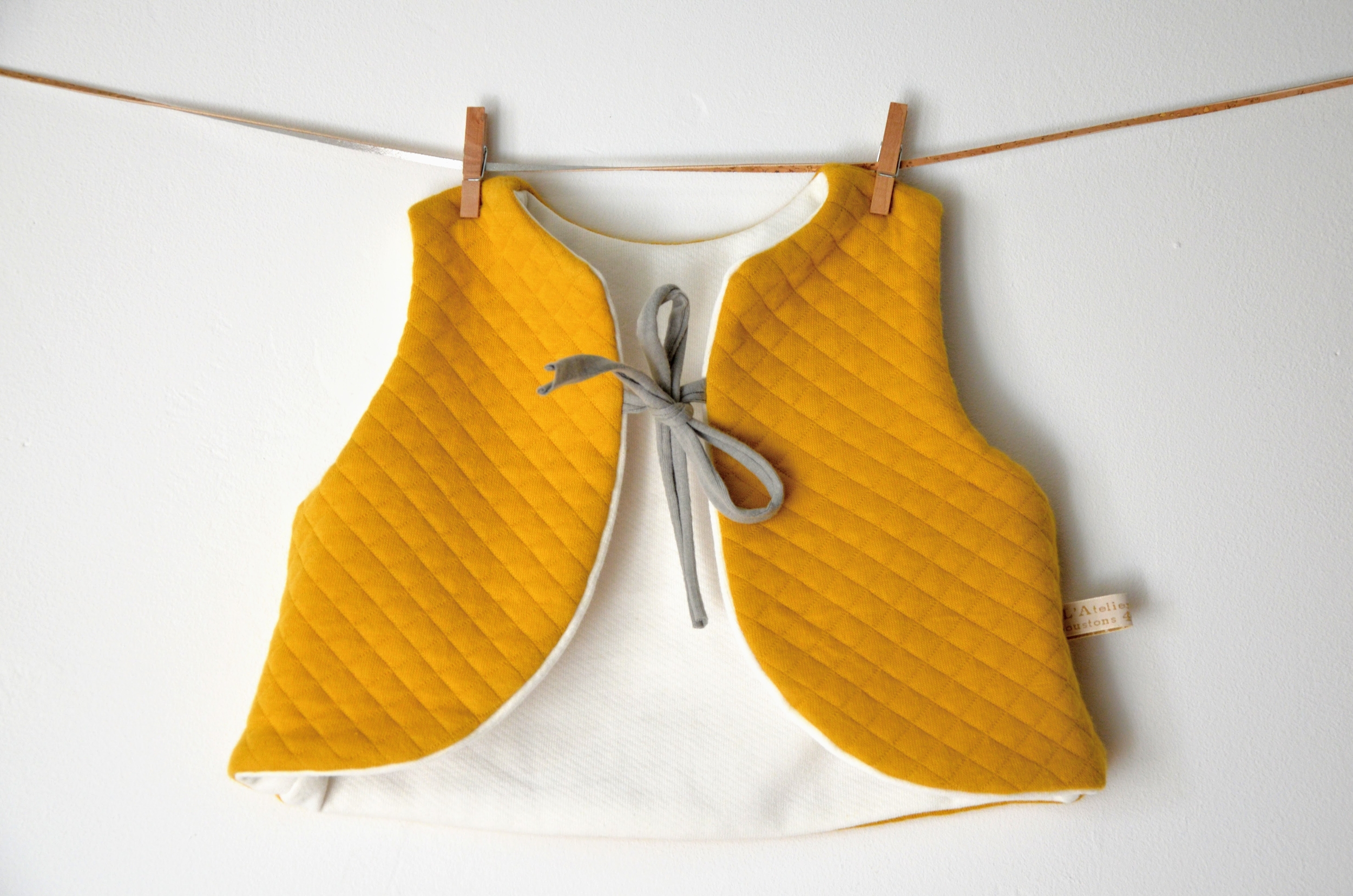 gilet bébé réversible chanvre coton bio naturel jaune moutarde