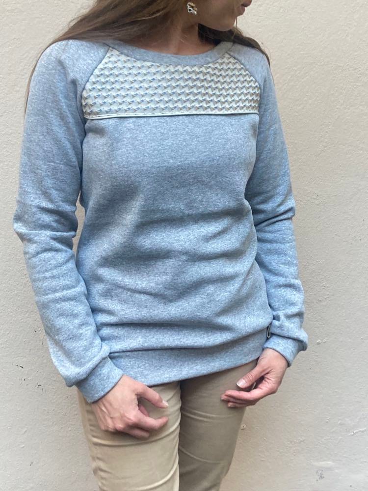 sweat coton recyclé gris clair chiné et tissu géométrique français argenté femme artisanal fait main pièce unique créatrice