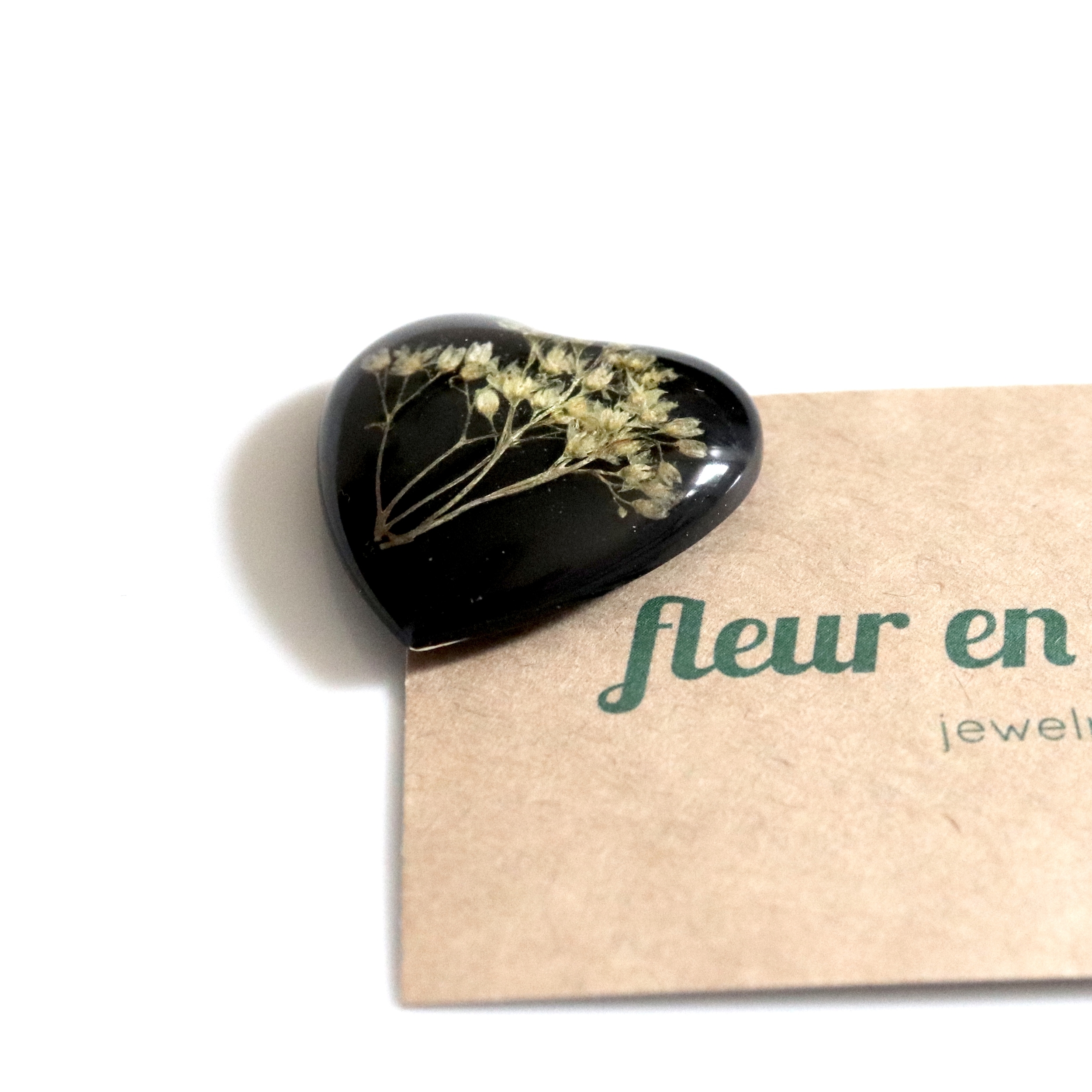 magnet aimant résine fleur séchée coeur noir orpin (2)