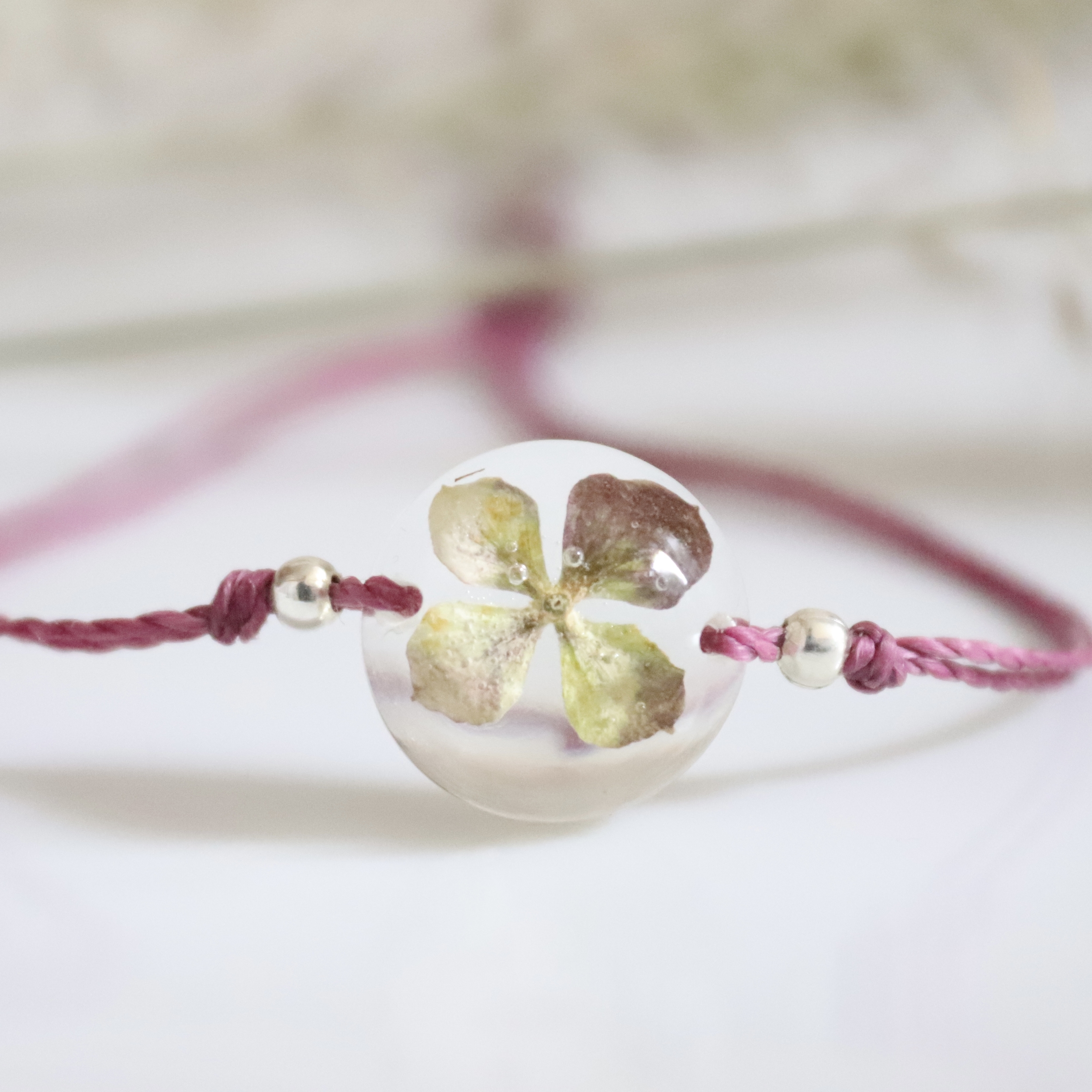 bracelet macramé coulissant réglable fleur séchée rose rond hortensia bulle