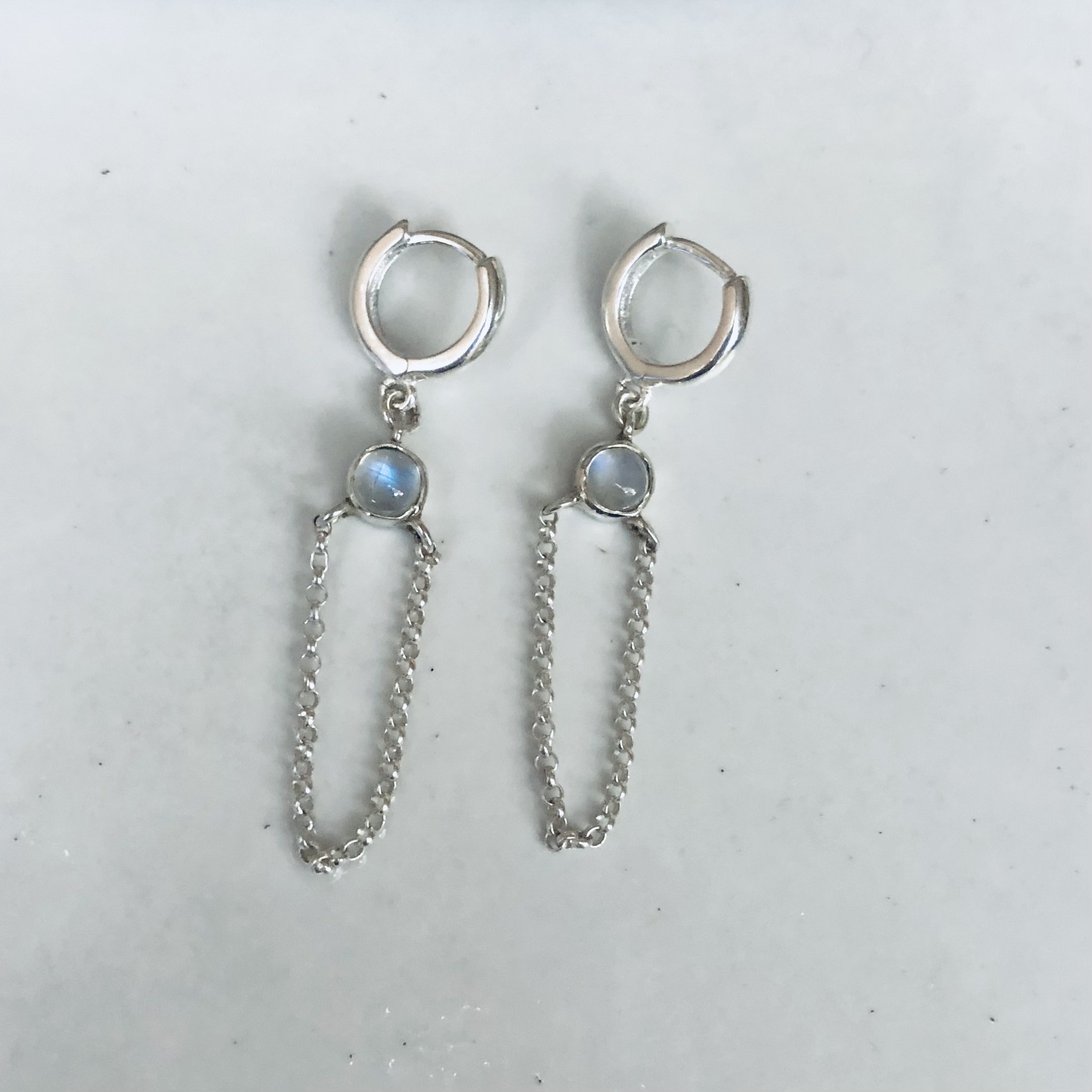 LES POULETTES BIJOUX - Orecchini In Argento 925 Con Pietra Larimar, Creole, Design Artigianale, Confezione Regalo