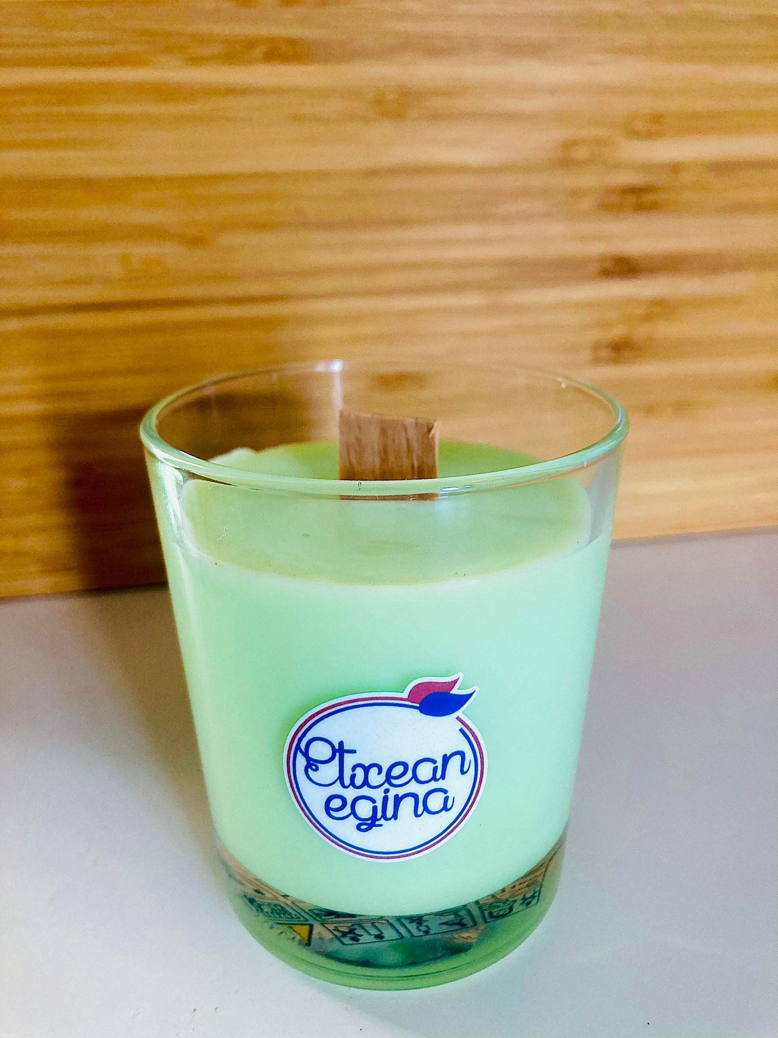 bougie parfumée couleur pastel etxean egina artisanal basque vert vetiver