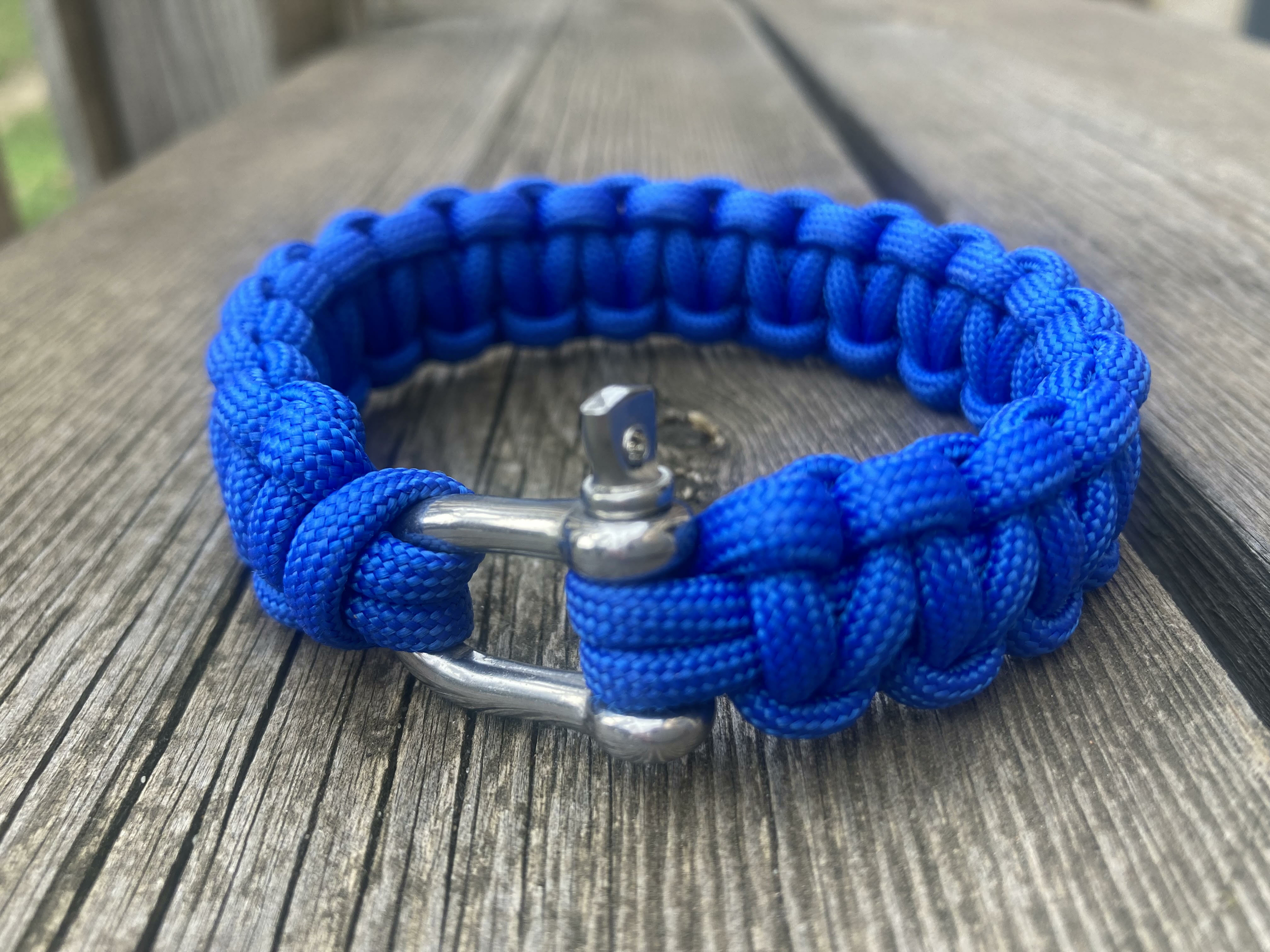 bracelet survie paracord uni bleu electrique acier inox marine 316
