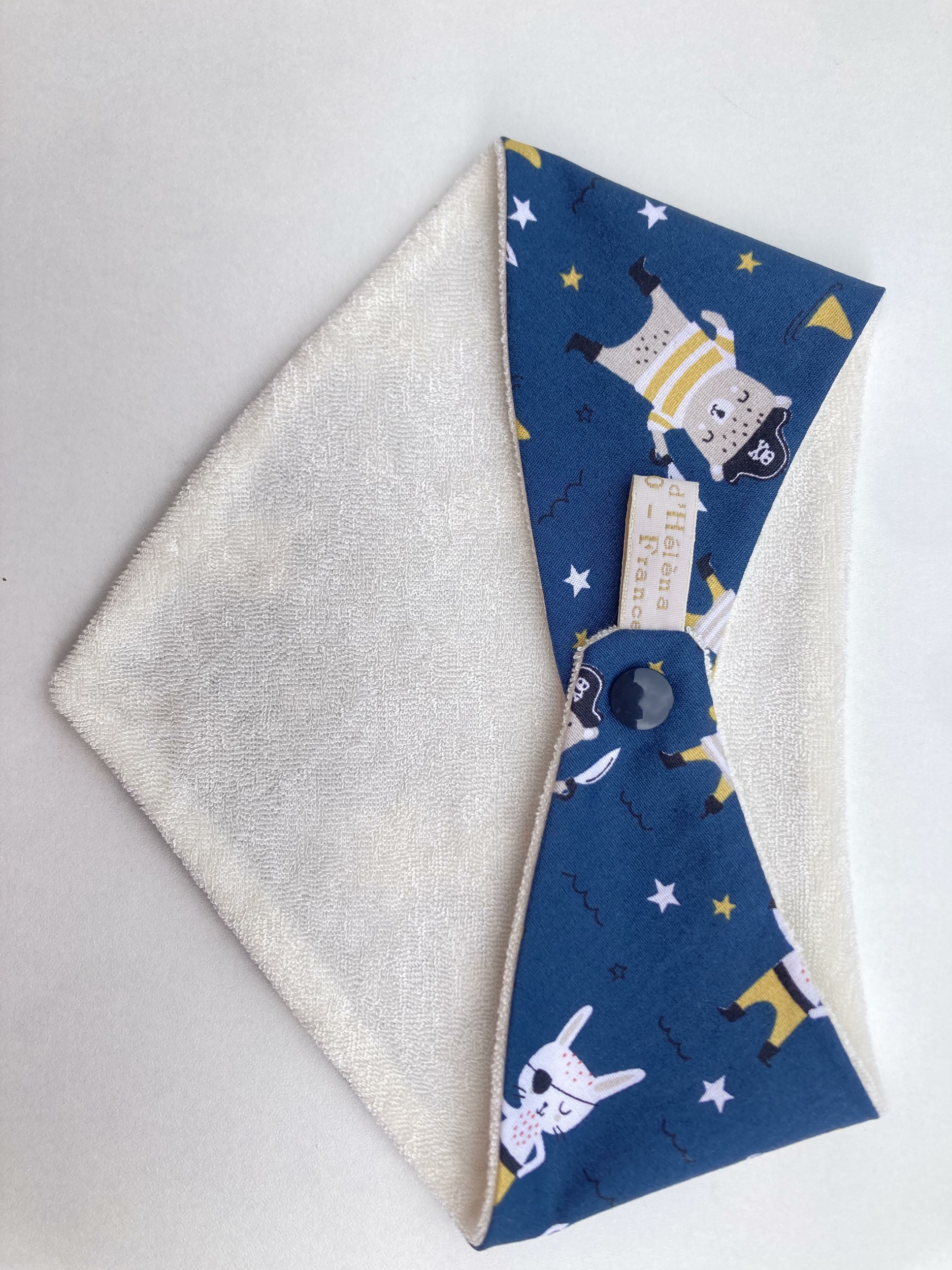 bavoir bandana eponge bambou pirate bleu