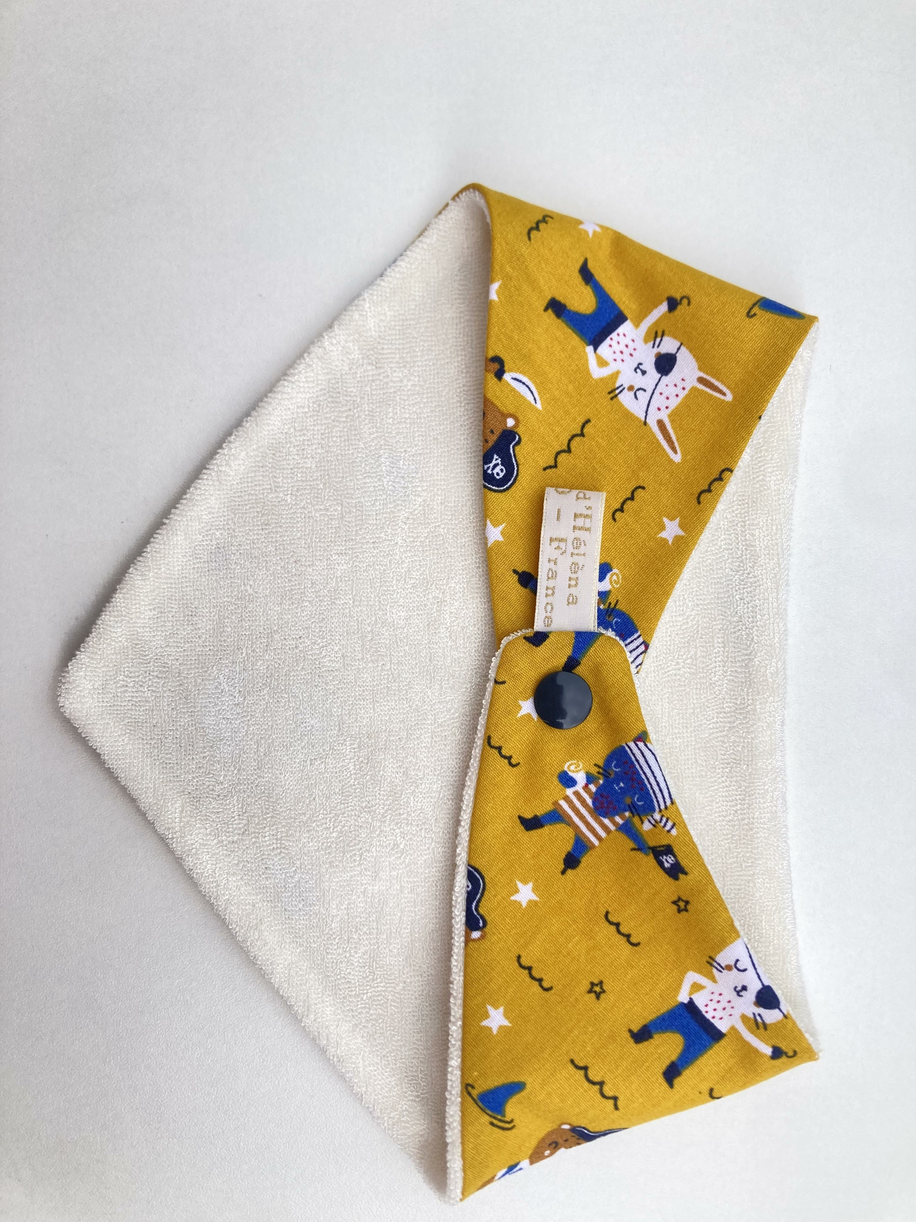 bavoir bandana eponge bambou pirate jaune