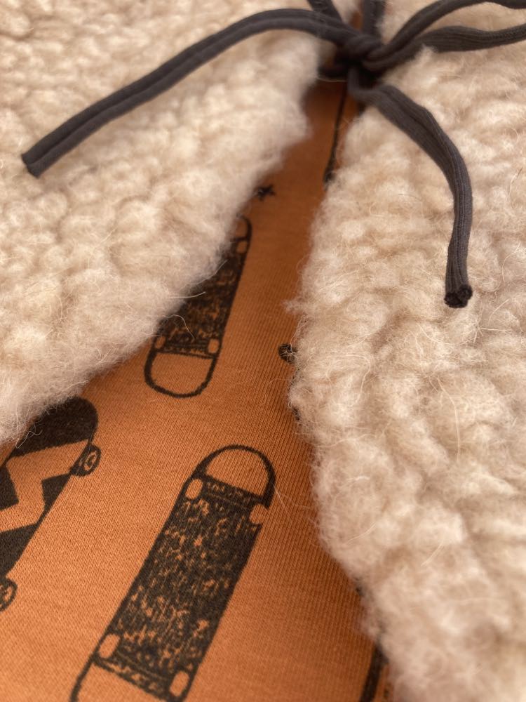 gilet bébé berger mouton pyrénées skate rouille motif