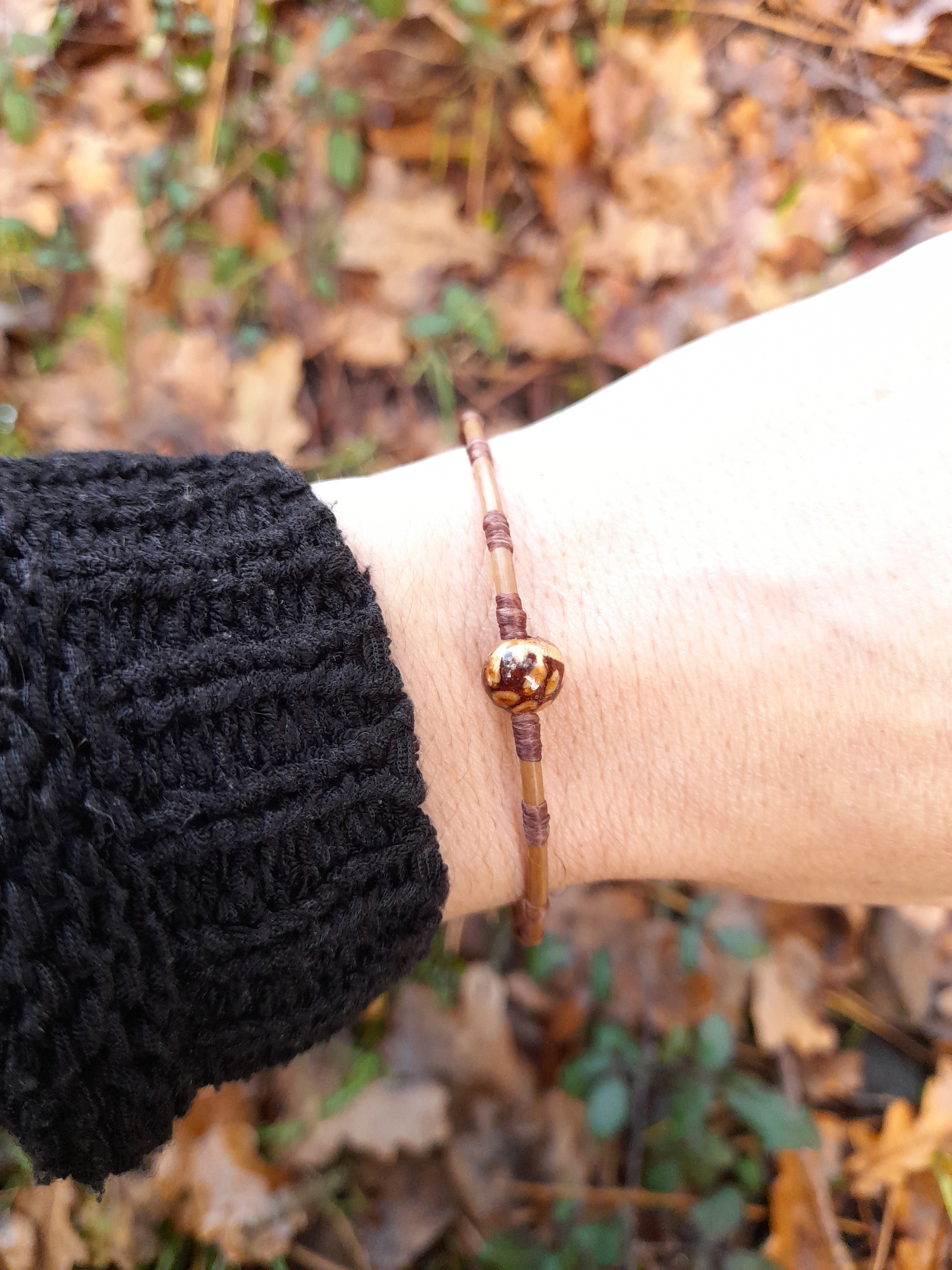 bracelet aiguille de pin et bois de pomme de pin artisanal landes  marron