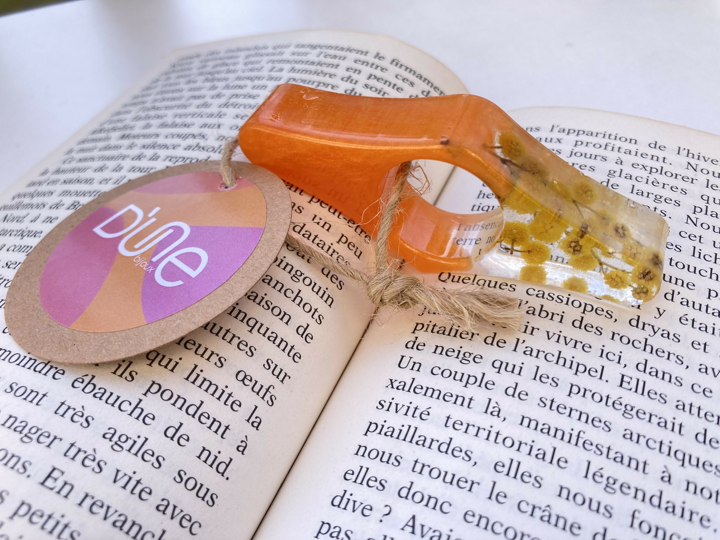 bague lecture résine bicolore orange fleur mimosa artisanal