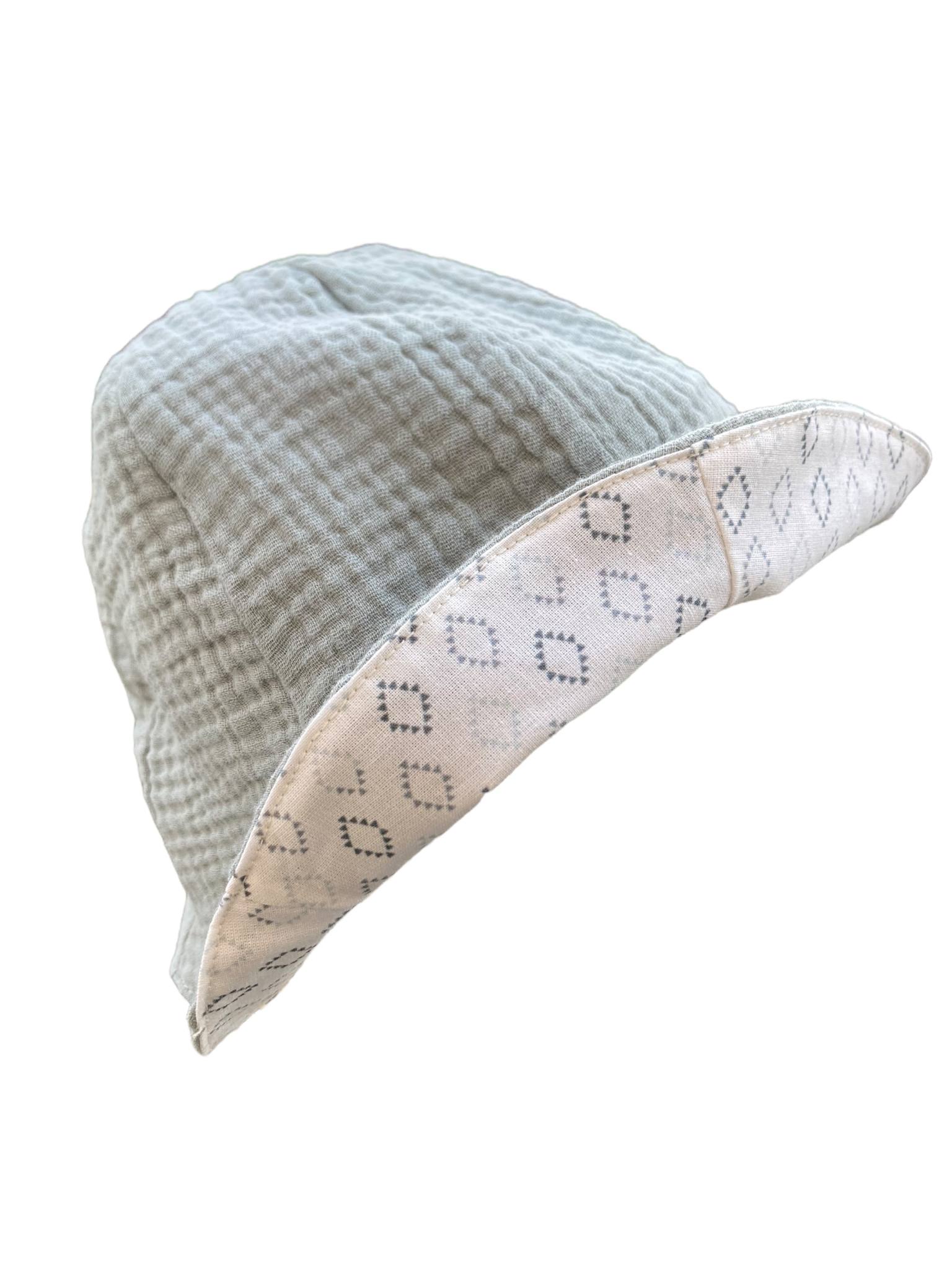 chapeau bebe reversible 2en1 losange vert gris