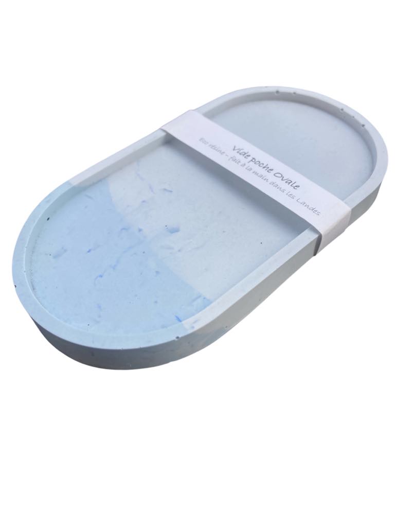 vide poche jesmonite ovale bleu clair