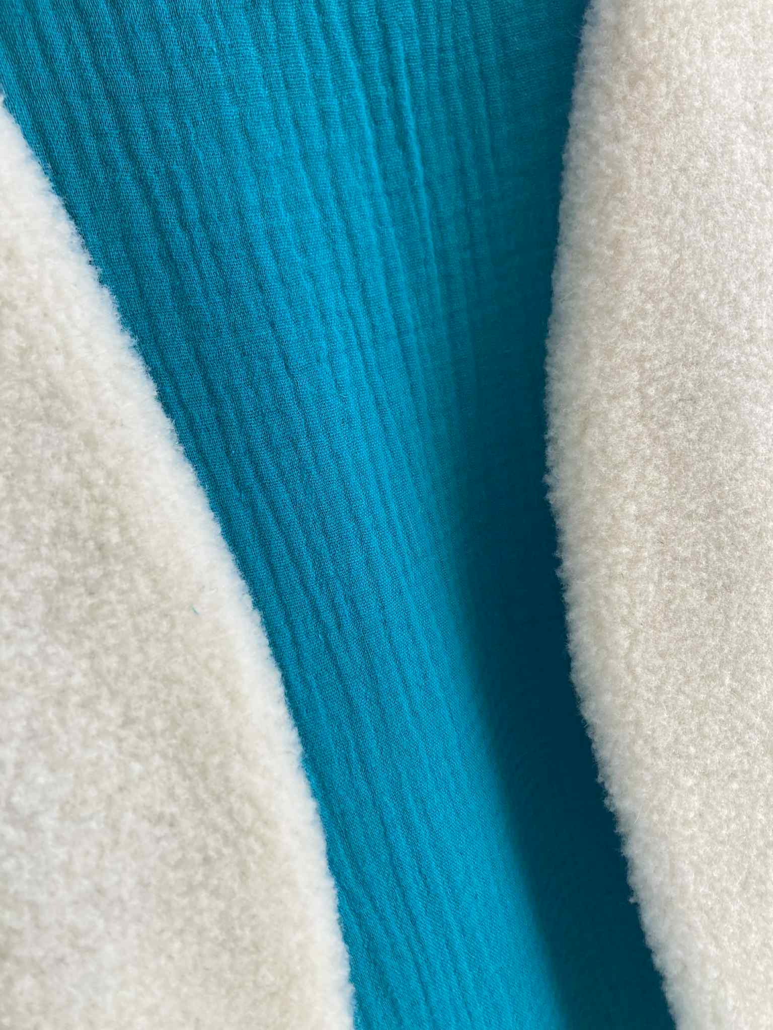 gilet laine mouton pyrénées ecru vert emeraude
