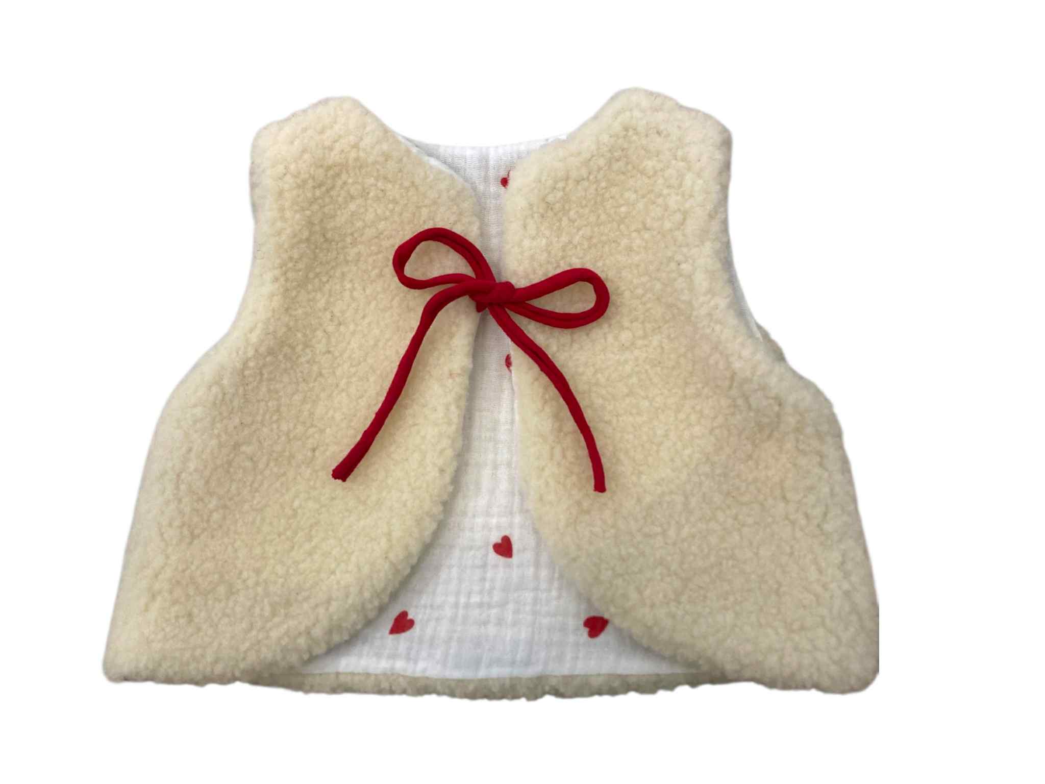 gilet mouton laine ecru blanc coeur rouge gaze coton-D