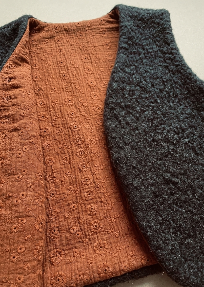 gilet réversible laine pyrénées marron rouille brodé