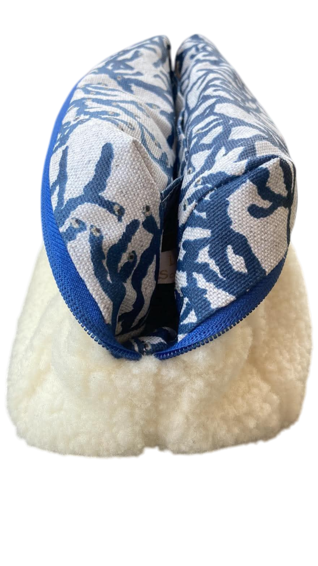 trousse toilette laine mouton moumoute ecru coraux bleu marine (3)